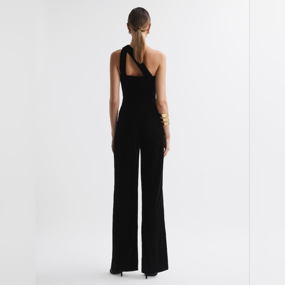 $290 REISS Velvet One Shoulder Black Jumpsuit - Picture 7 of 10